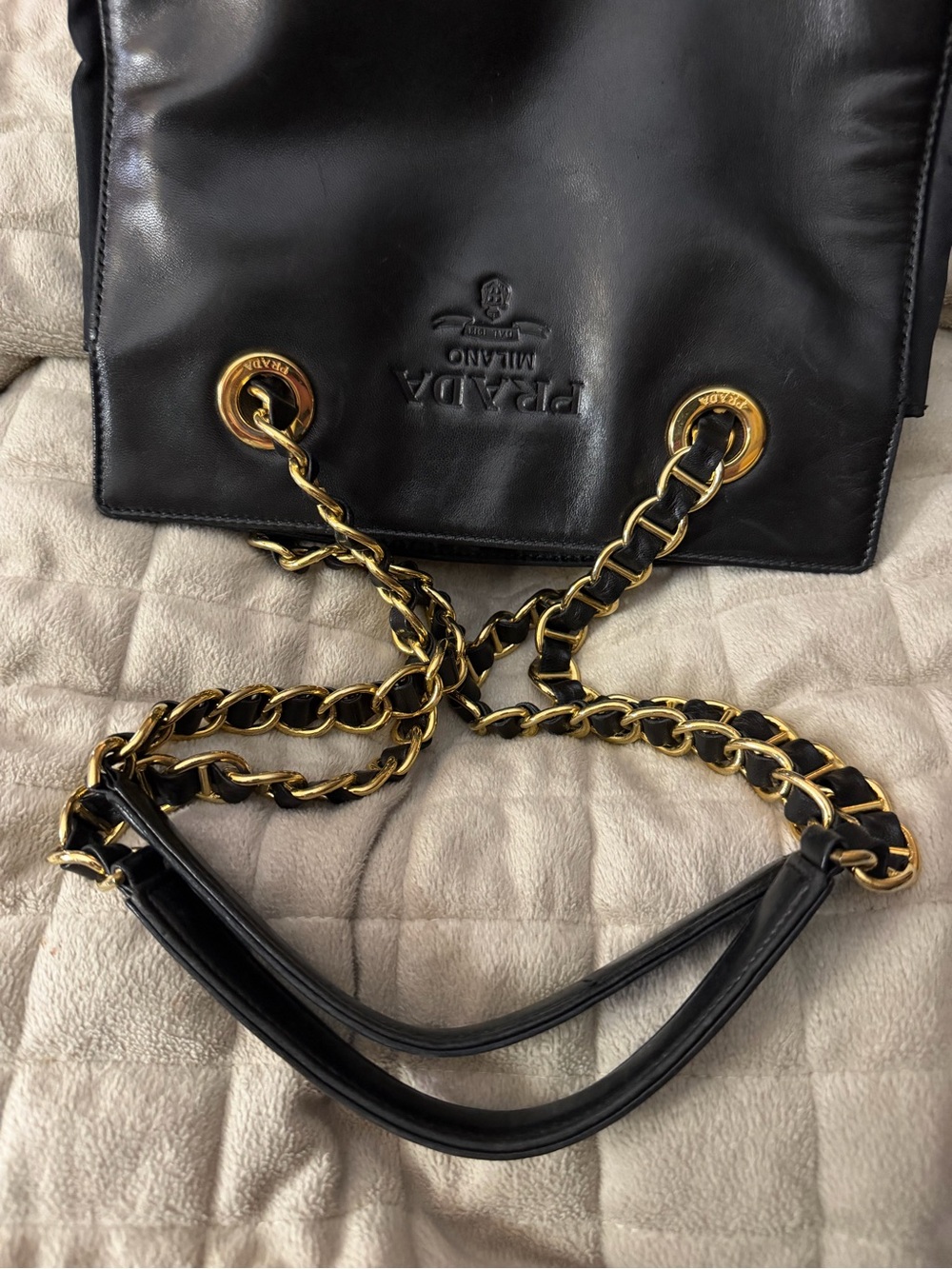 PRADA Black Leather Shoulder Bag w/Leather & Gold Chain Straps & 3 Large Pockets - Picture 10 of 13